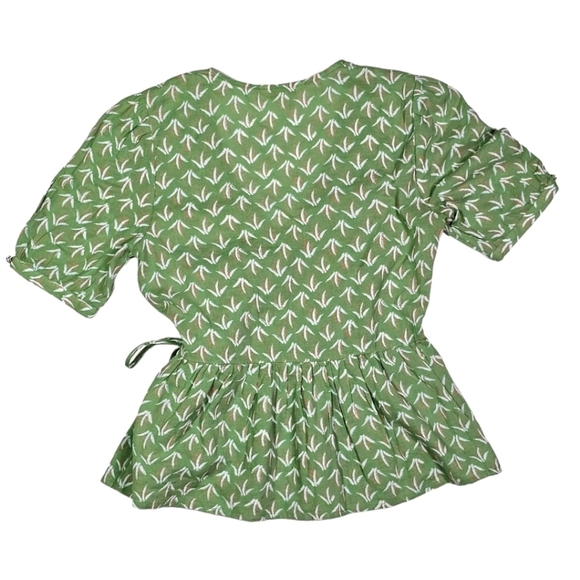 Lucky Brand Size X Small Green Wrap Peplum Blouse Short Sleeve - Picture 3 of 3